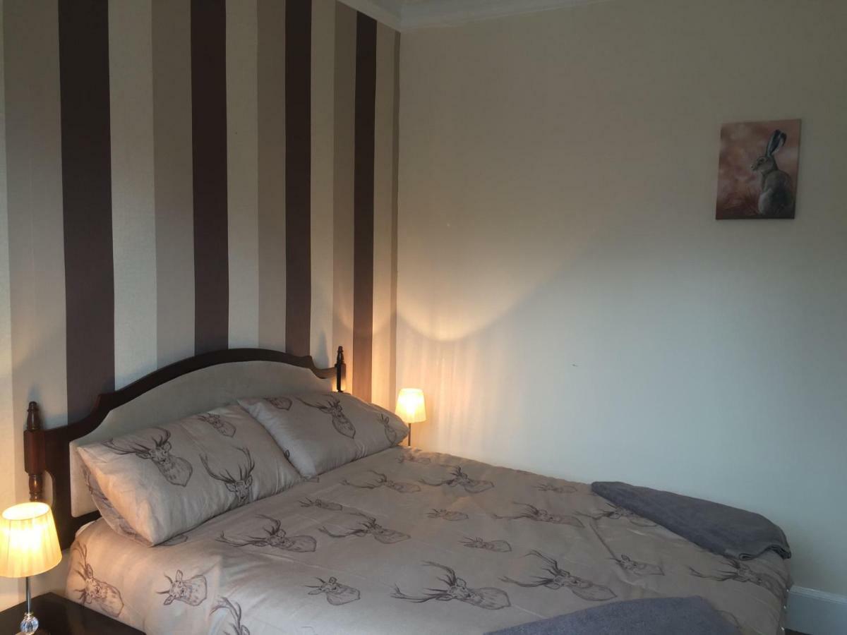 Macdonald City Center Apartment. Инвернесс Экстерьер фото